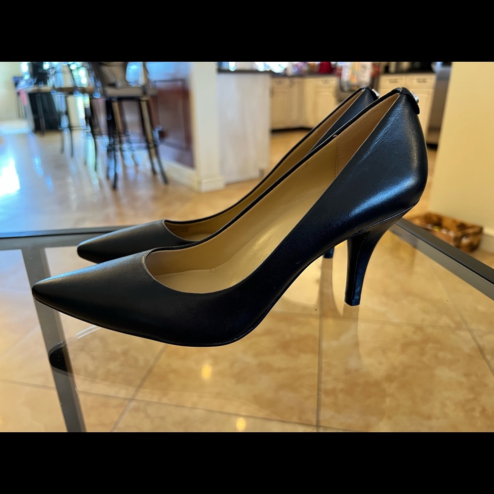 Michael Kors Black Leather Heels size 8